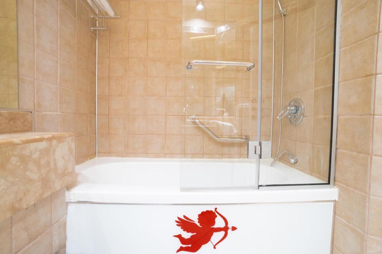 סוויטת אהבה מתוקה על הים-Sweet Love Suite On The Sea Bat Yam Dış mekan fotoğraf